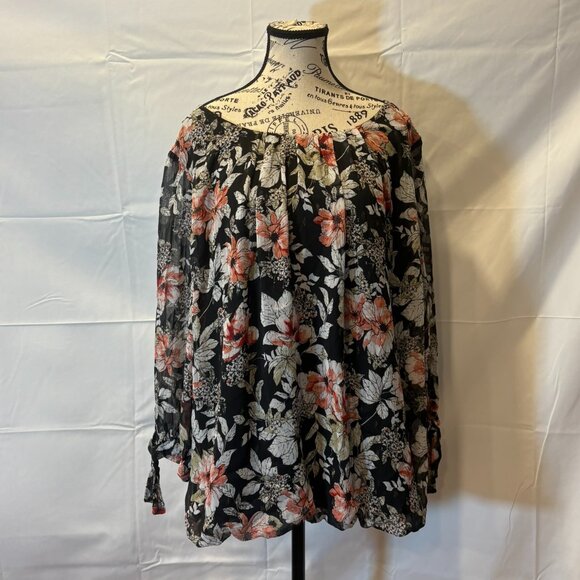 Roz & Ali Floral Printed Blouse - Picture 2 of 4